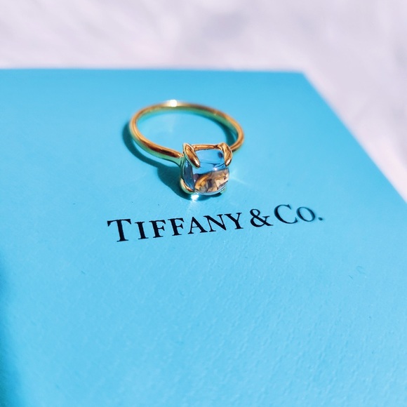 💥SOLD💥Tiffany & Co. Sugar Stack 18K Yellow Gold Paloma Picasso Blue Topaz Ring - Picture 2 of 7